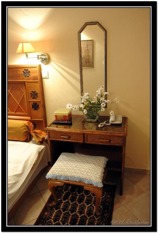 וולוס Museum Hotel Barbara חדר תמונה