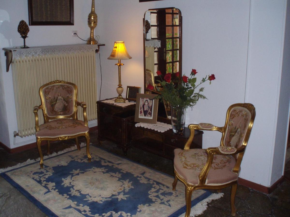 וולוס Museum Hotel Barbara מראה חיצוני תמונה