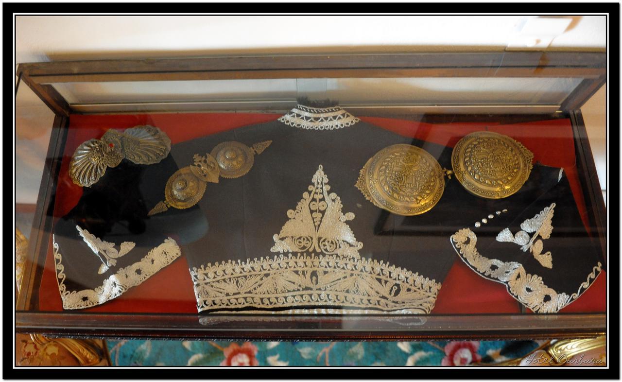 וולוס Museum Hotel Barbara מראה חיצוני תמונה