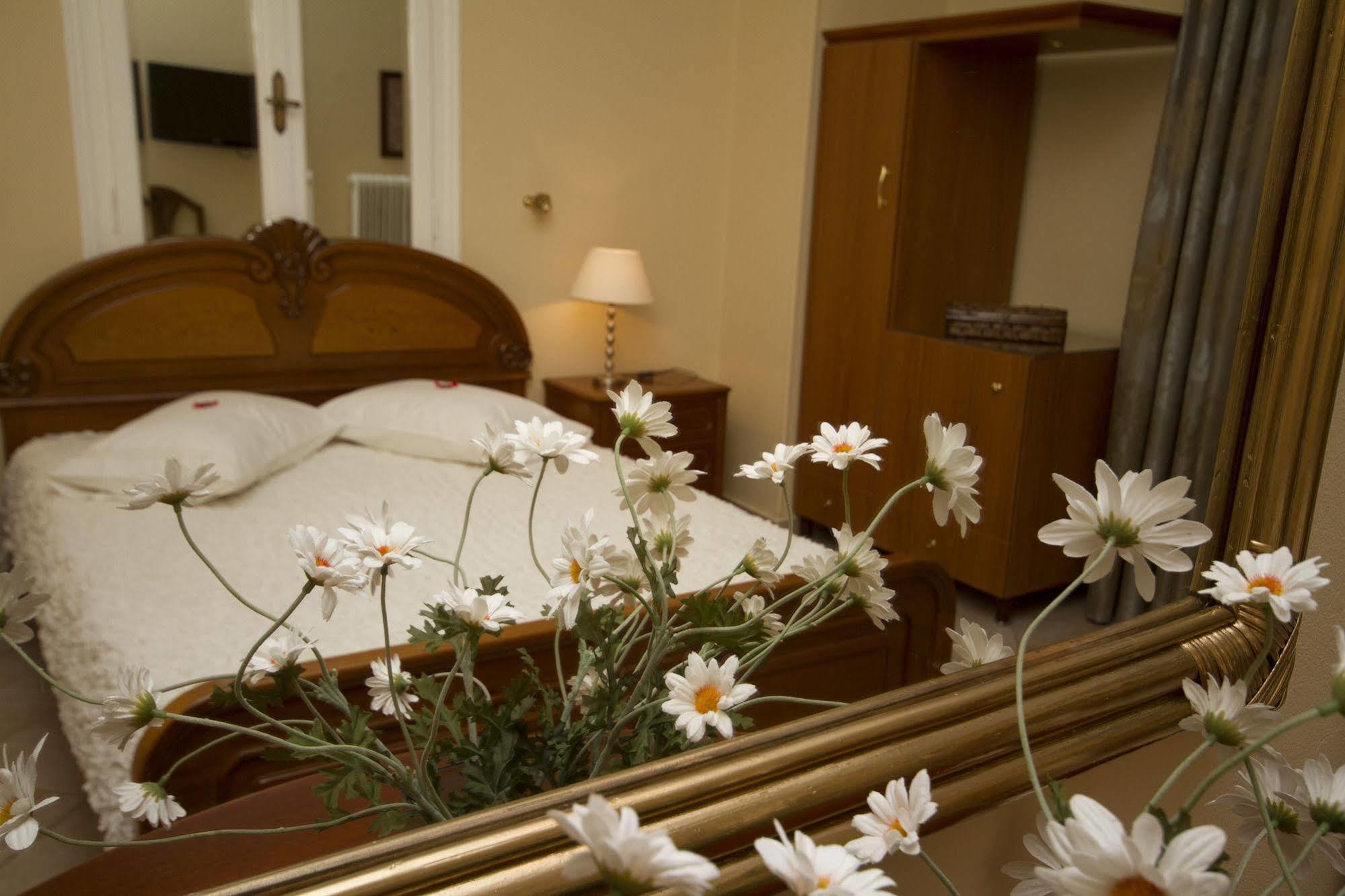 וולוס Museum Hotel Barbara מראה חיצוני תמונה