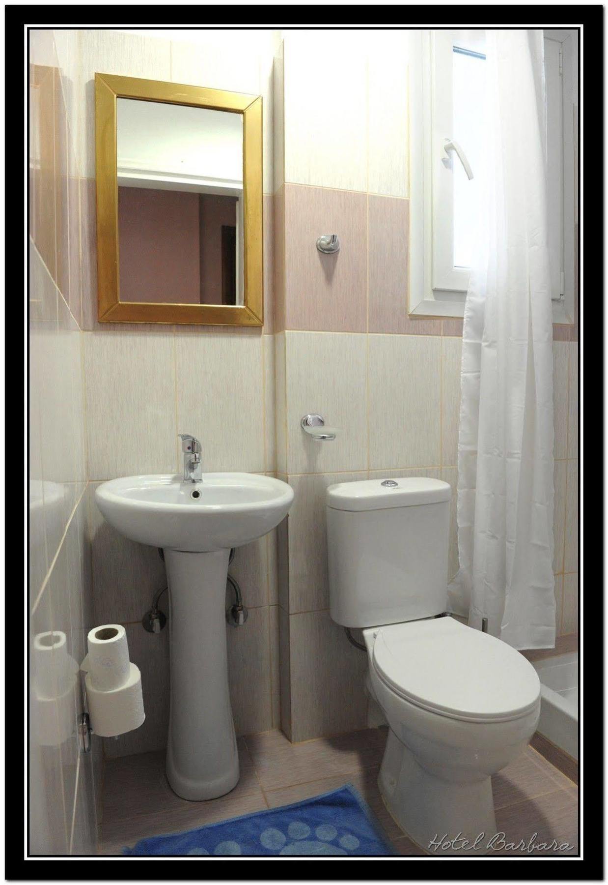וולוס Museum Hotel Barbara מראה חיצוני תמונה